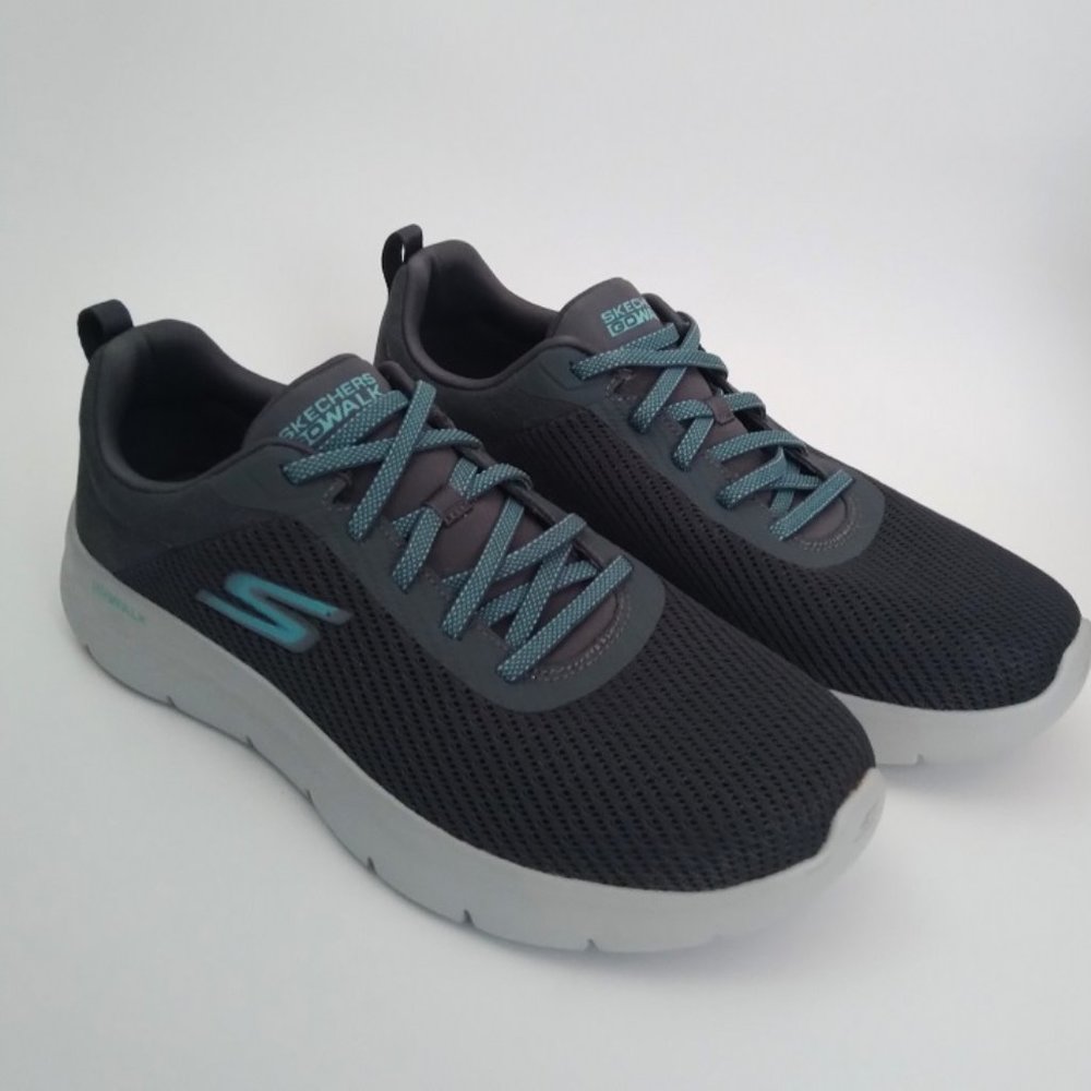 Skechers Air Walk Slip Ons - Air Cooled, Goga Mat  Size 10.  Man made upper.